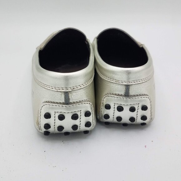 Tod's Gommino Driving Loafers Womens 37.5 Silver Metallic Leather Penny Loafers - Picture 5 of 12